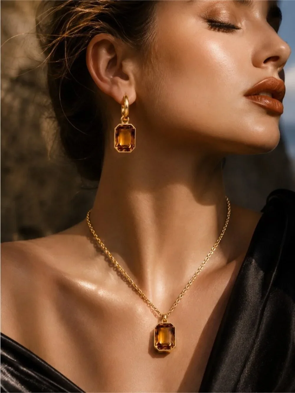 Gold-Tone Necklace and Earrings with Amber Stones